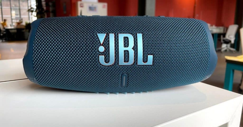 Chromecast Bluetooth - JBL Speaker